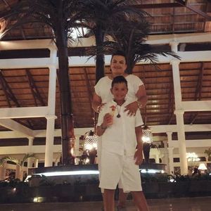 Meet your Posher, Lina